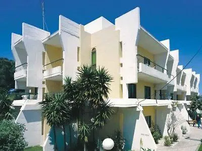 Belle Helene Apartments